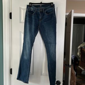 Women’s jeans